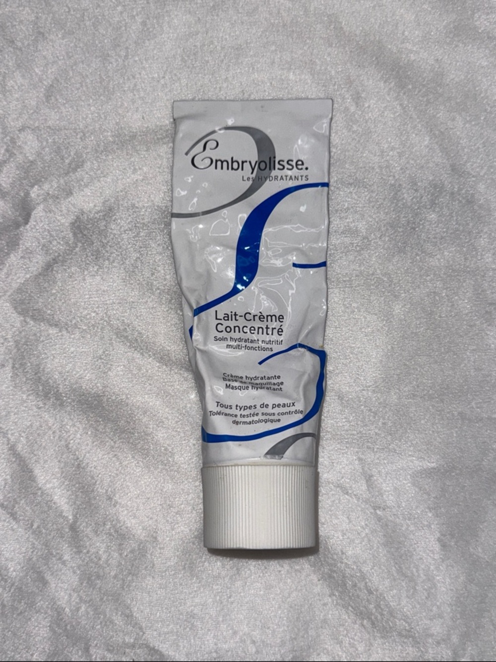 FREE with Purchase Lait-Crème Concentré Moisturizer - White/Blue